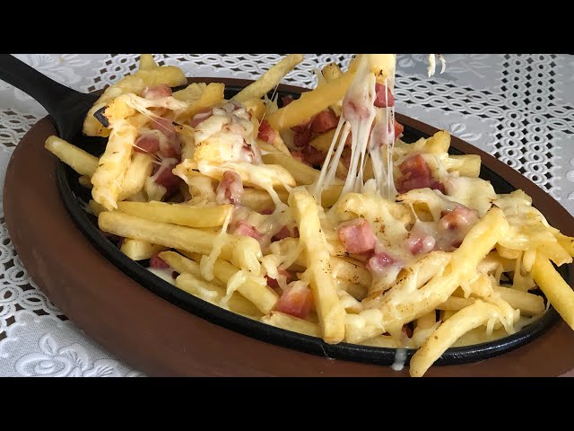 Fritas c/ Queijo e Bacon (Meia)